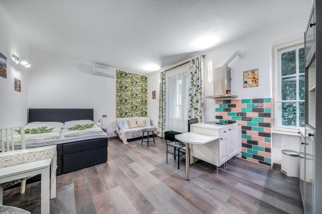 Danube Bank Hideaway Apartment Budapest Bagian luar foto